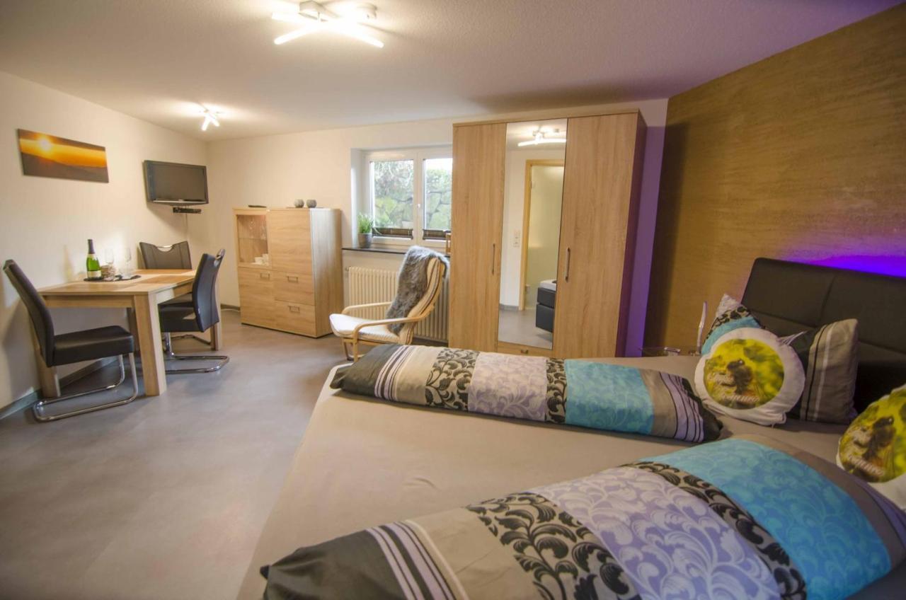Haus Bienen Bed & Breakfast Ihringen Exterior photo
